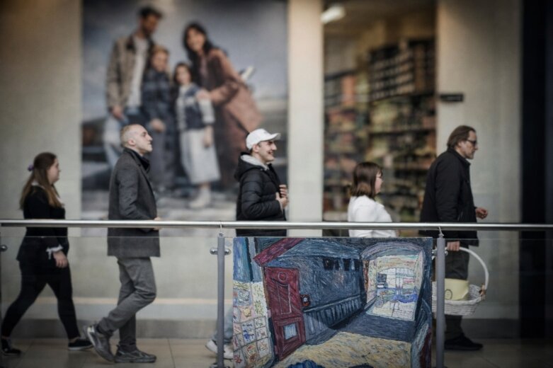  Galeria w galerii. Artyści STO5 pokazują w Dekadzie swój świat 