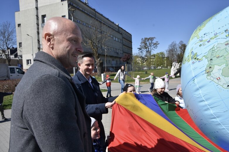  DZIEŃ ZIEMI w Skierniewicach. Przedszkolaki z 