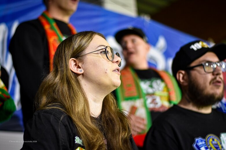  Pożegnanie Unii z II ligą. Ten mecz wygrali kibice 