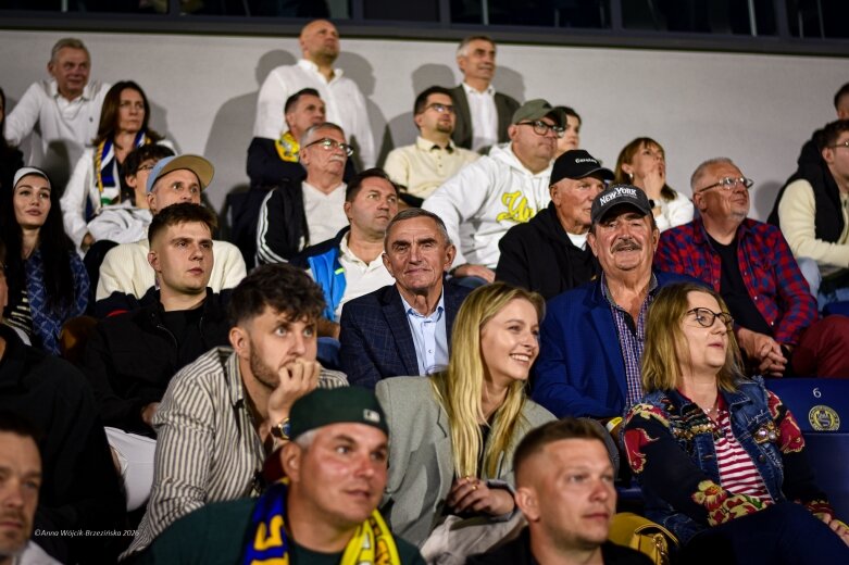  Pożegnanie Unii z II ligą. Ten mecz wygrali kibice 