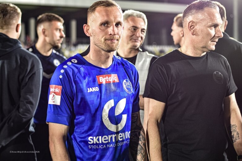  Pożegnanie Unii z II ligą. Ten mecz wygrali kibice 