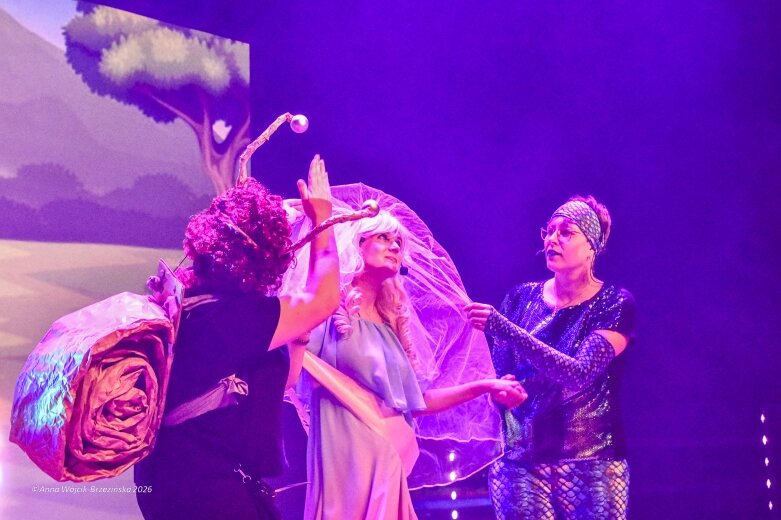  Od Truskawkowych Mam do Truskawkowych Rodziców. Historia niezwykłego teatru ze Skierniewic 