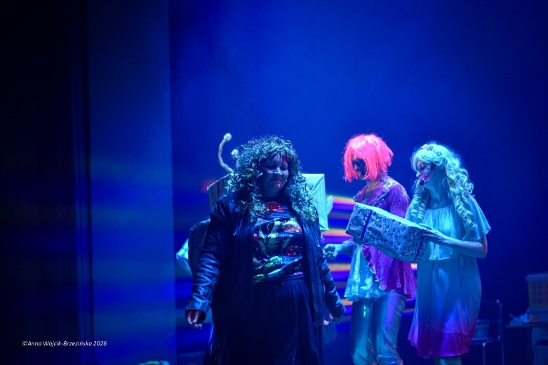  Od Truskawkowych Mam do Truskawkowych Rodziców. Historia niezwykłego teatru ze Skierniewic 