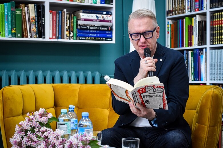 Mariusz Szczygieł w Skierniewicach. Zaczęło się od Maxa, który obiecywał zdradzić, jak urosnąć