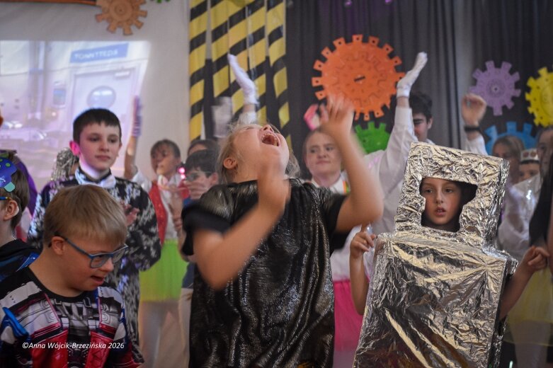 „Nie trzeba dzieci naprawiać”. Mocne przesłanie uczniów SOSW w Skierniewicach