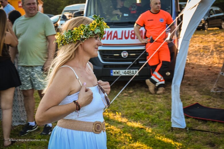  Najkrótsza noc, najdłuższe czary. Jelenie w terenie szukały kwiatu paproci 
