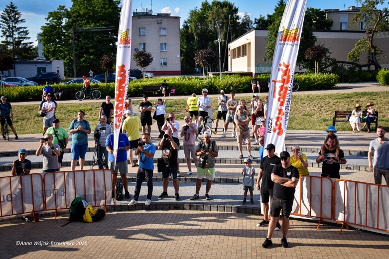  Marceli Bogusławski wygrał w Skierniewicach. Trzeci etap, trzecie zwycięstwo i historia na Reymonta 