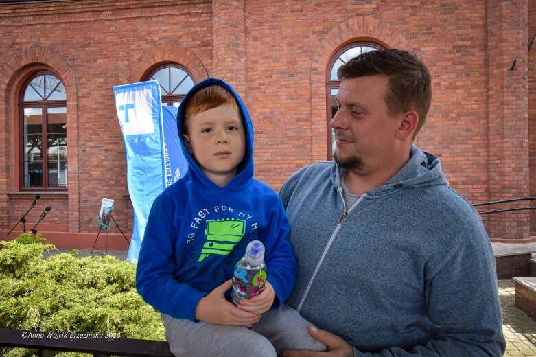  Po 25 latach pociągi mają wrócić do Mszczonowa. Umowa za blisko 1,5 mld zł 