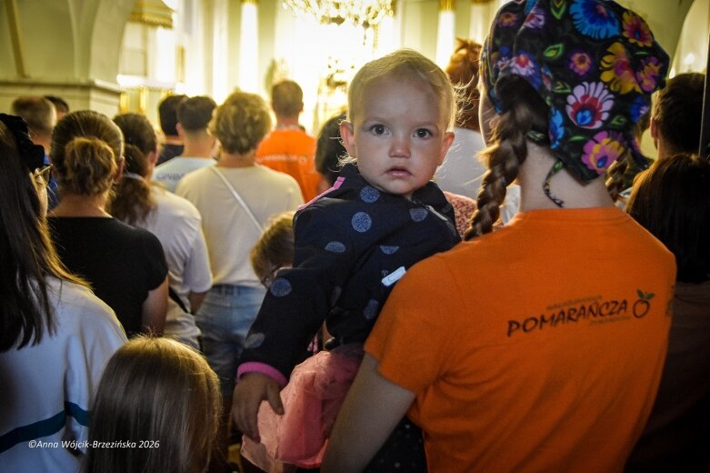  Łowicka pielgrzymka wróciła do Makowa młodsza niż przed rokiem 