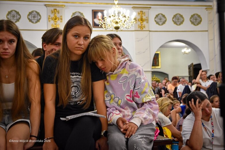  Łowicka pielgrzymka wróciła do Makowa młodsza niż przed rokiem 