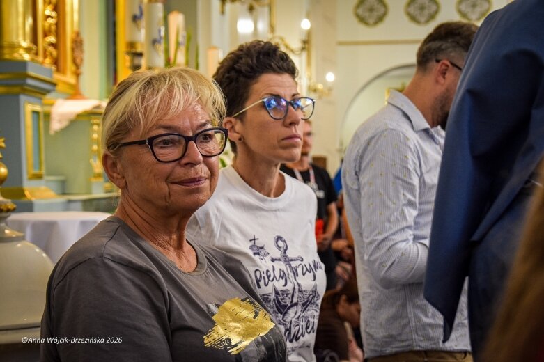  Łowicka pielgrzymka wróciła do Makowa młodsza niż przed rokiem 