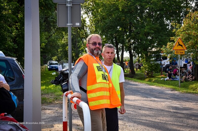  Łowicka pielgrzymka wróciła do Makowa młodsza niż przed rokiem 