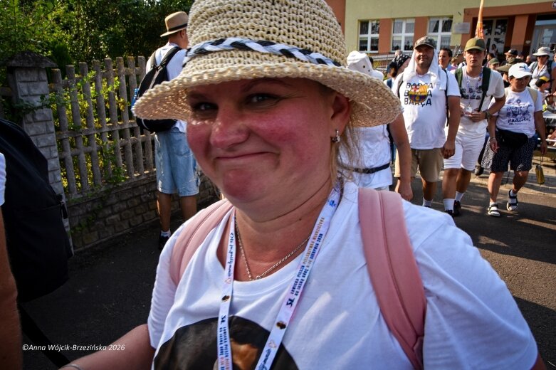  Łowicka pielgrzymka wróciła do Makowa młodsza niż przed rokiem 