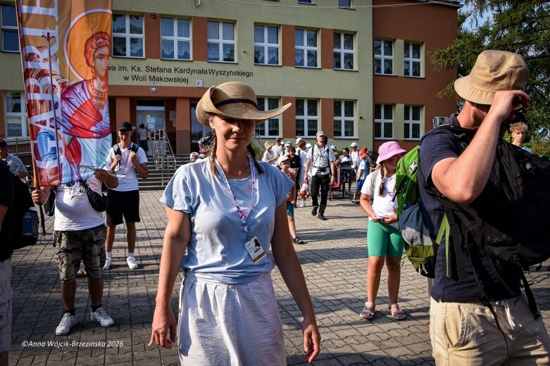  Łowicka pielgrzymka wróciła do Makowa młodsza niż przed rokiem 