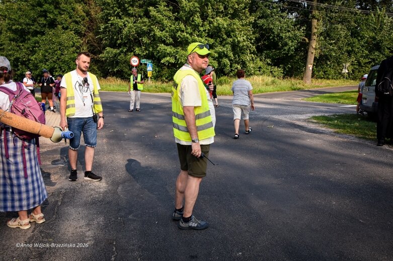  Łowicka pielgrzymka wróciła do Makowa młodsza niż przed rokiem 