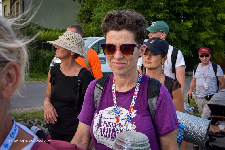 Łowicka pielgrzymka wróciła do Makowa młodsza niż przed rokiem 