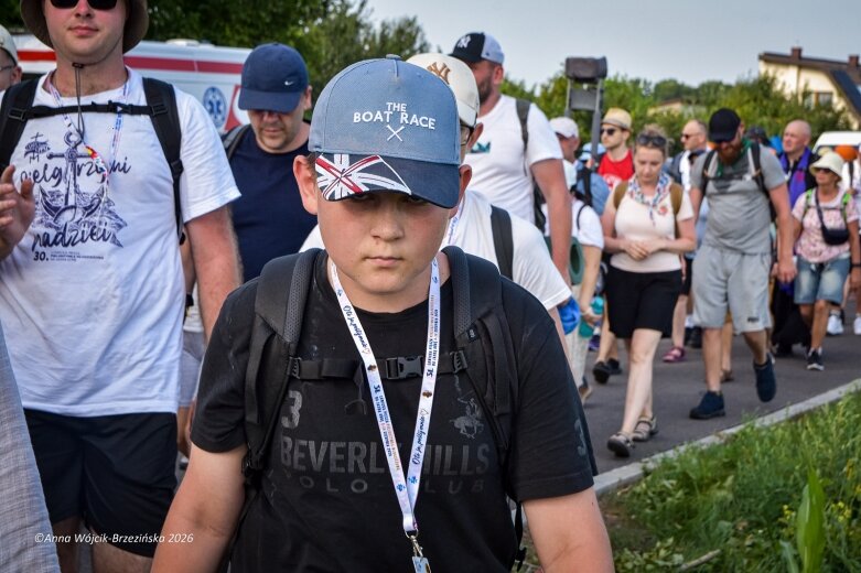  Łowicka pielgrzymka wróciła do Makowa młodsza niż przed rokiem 