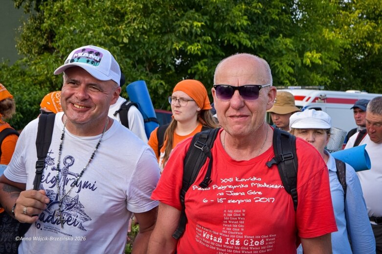  Łowicka pielgrzymka wróciła do Makowa młodsza niż przed rokiem 