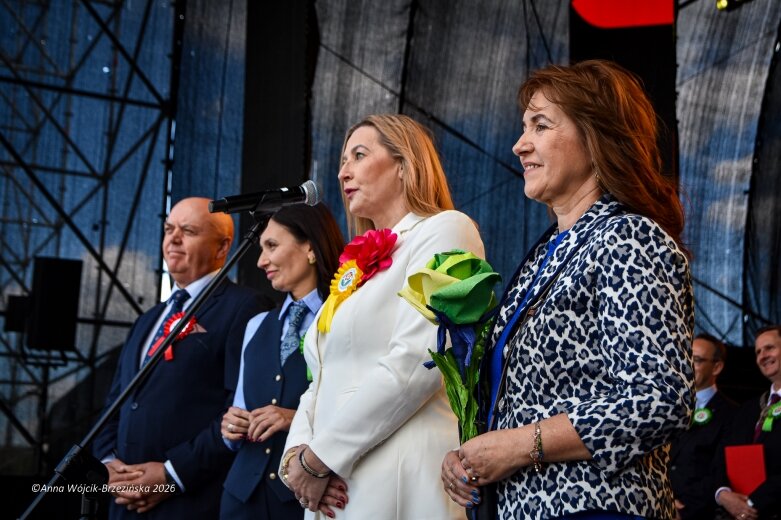 Parada, duma i klucz do pałacu. Skierniewice otworzyły Święto Kwiatów 