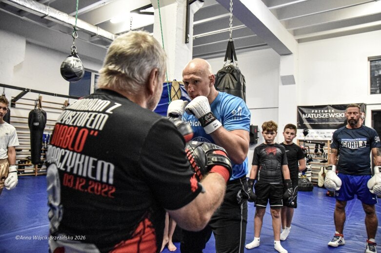  Zanim padnie nokaut. Trening z „Diablo” Włodarczykiem w skierniewickiej Gorili [ZDJĘCIA] 