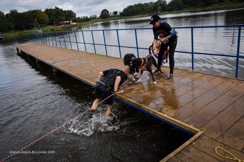  K9B nad Zalewem Zadębie. Człowiek i pies na jednej trasie 