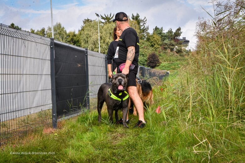 K9B nad Zalewem Zadębie. Człowiek i pies na jednej trasie 